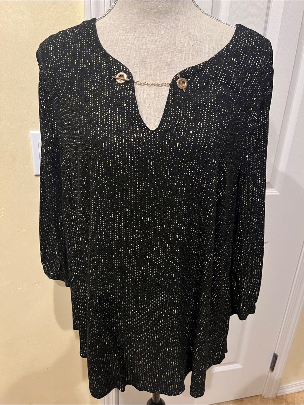 Torrid Black Metallic Chain-Accent Blouse